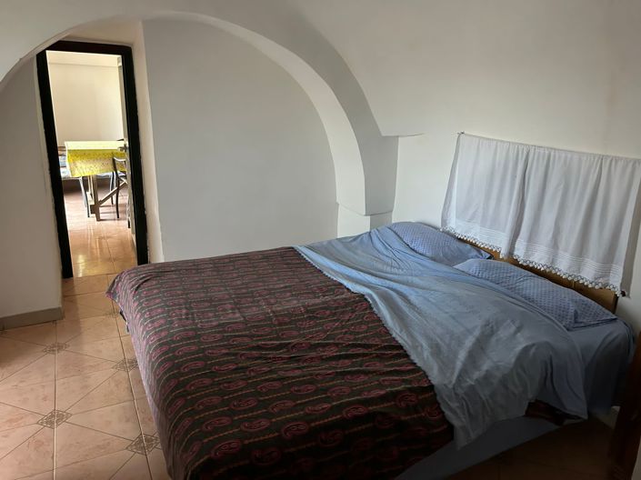 Image No.8-2 Bed Property for sale