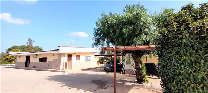 Image No.32-3 Bed Property for sale