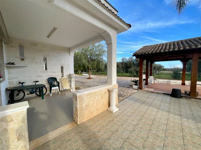 Image No.3-4 Bed Villa for sale