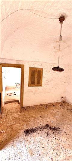 Image No.8-2 Bed Property for sale