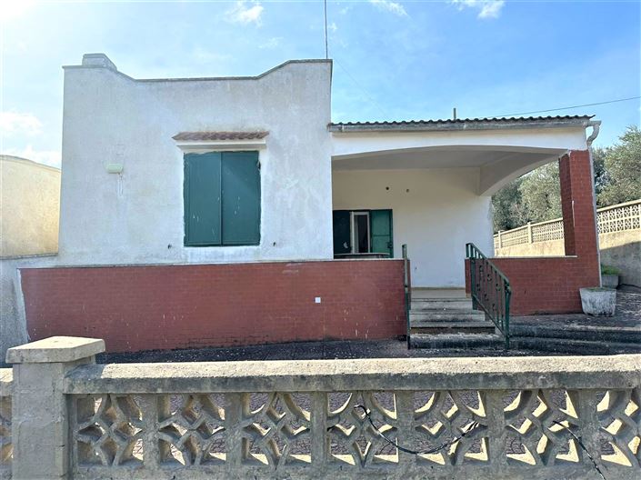 Image No.3-5 Bed Villa for sale