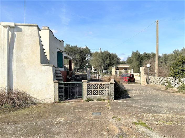 Image No.27-5 Bed Villa for sale