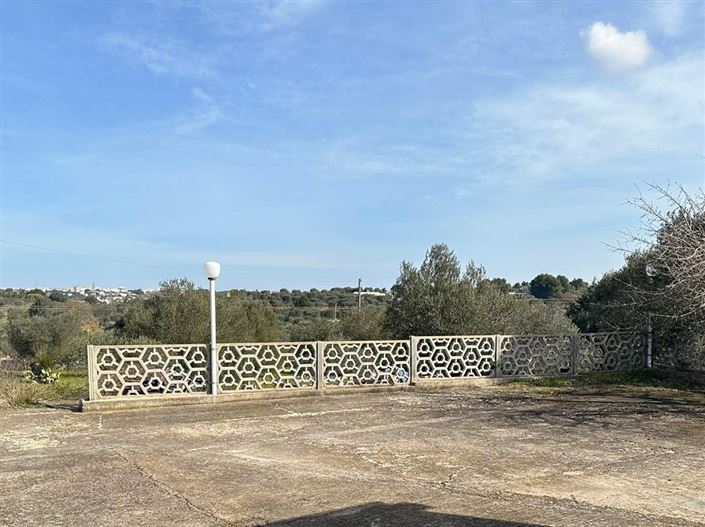 Image No.28-5 Bed Villa for sale