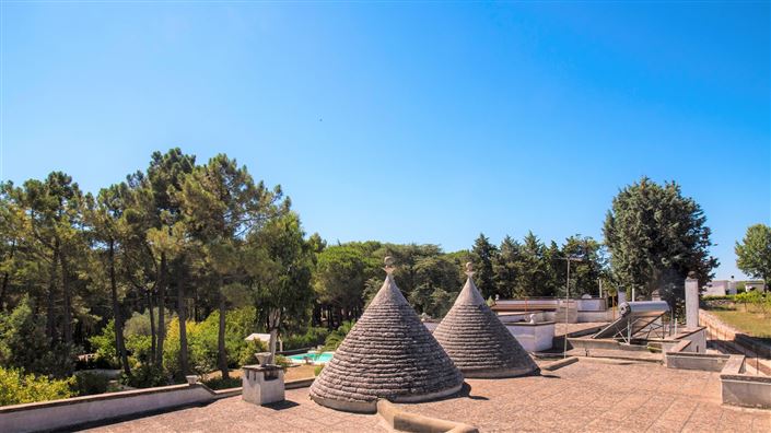 Image No.22-4 Bed Property for sale