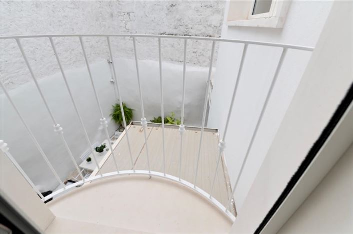 Image No.21-3 Bed Apartment for sale