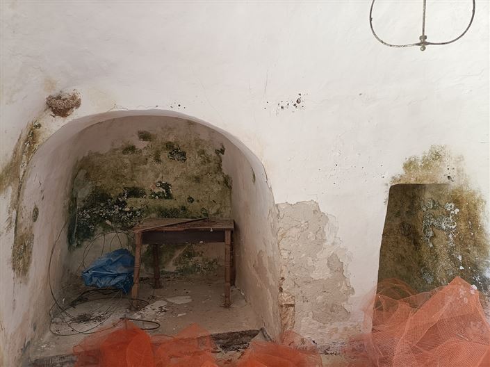 Image No.16-2 Bed Property for sale