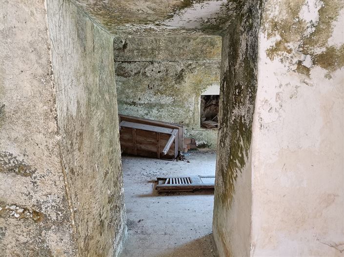 Image No.19-2 Bed Property for sale