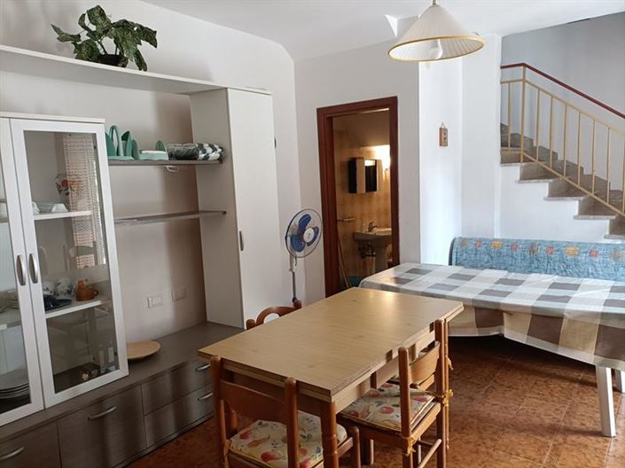 Image No.3-2 Bed Townhouse for sale