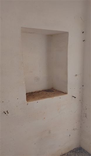 Image No.17-2 Bed Property for sale