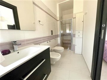 138557villachianchizimg060000