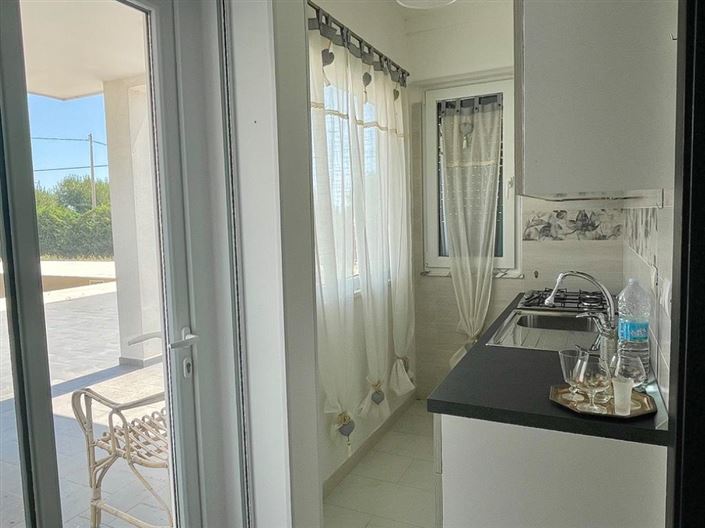 Image No.5-2 Bed Property for sale