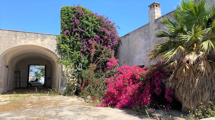 Image No.5-6 Bed Masseria for sale