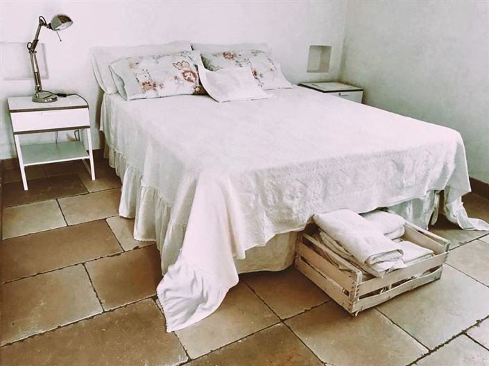 Image No.9-2 Bed Property for sale