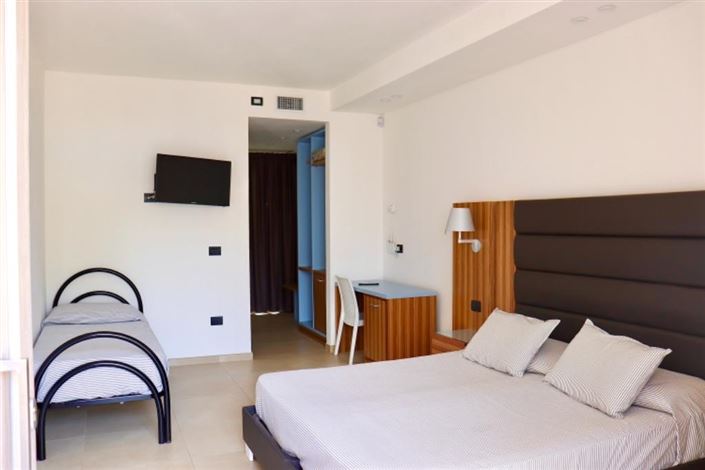 Image No.11-6 Bed Villa for sale