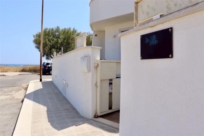 Image No.26-6 Bed Villa for sale