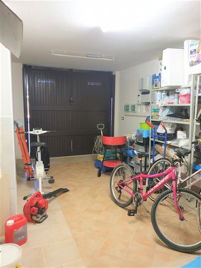 Image No.29-4 Bed Property for sale