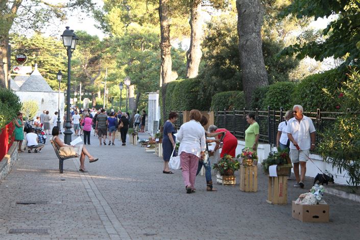 Image No.46-4 Bed Property for sale