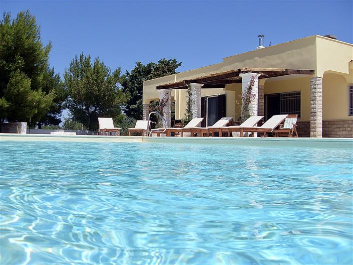 Image No.3-4 Bed Villa for sale