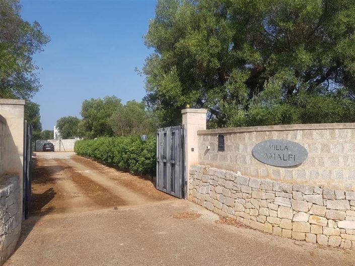 Image No.49-4 Bed Property for sale