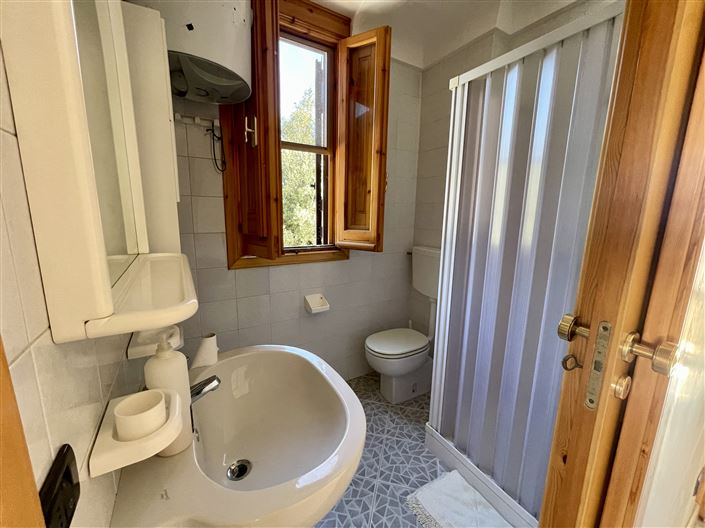 Image No.18-3 Bed Villa for sale