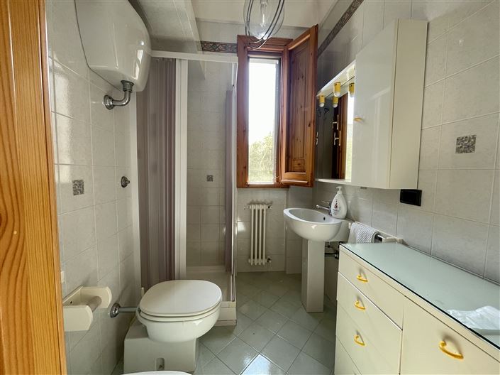 Image No.7-3 Bed Villa for sale