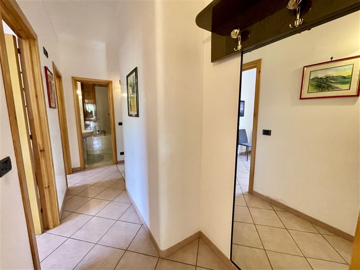 Image No.8-3 Bed Villa for sale