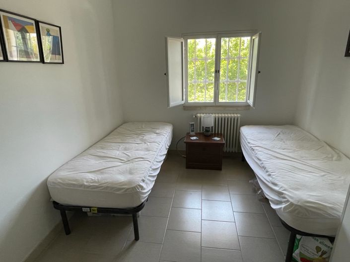 Image No.15-3 Bed Property for sale