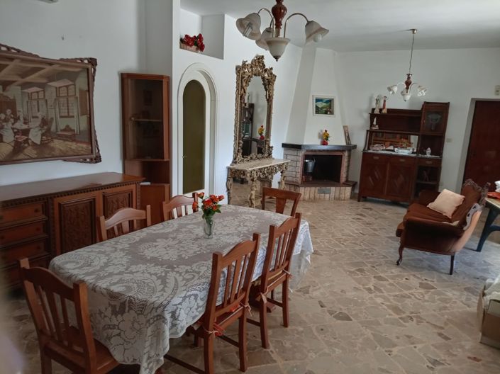 Image No.18-5 Bed Villa for sale