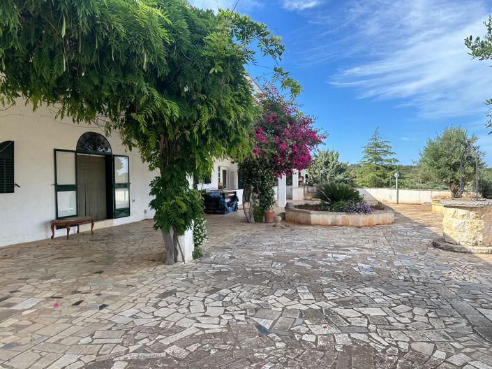 Image No.4-5 Bed Villa for sale