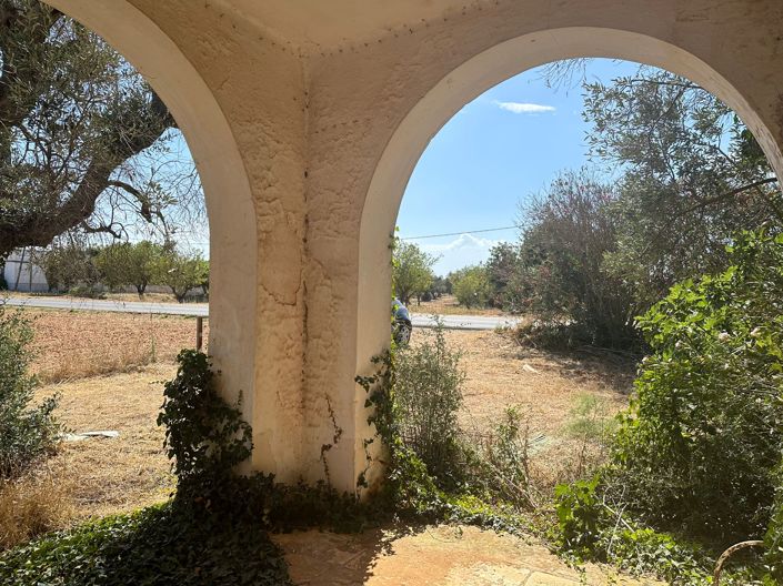 Image No.11-2 Bed Property for sale