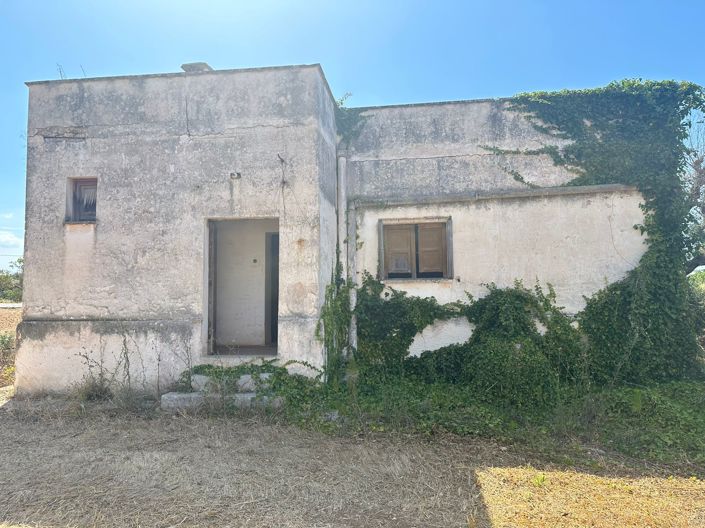 Image No.4-2 Bed Property for sale