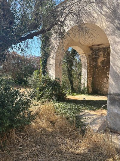 Image No.9-2 Bed Property for sale