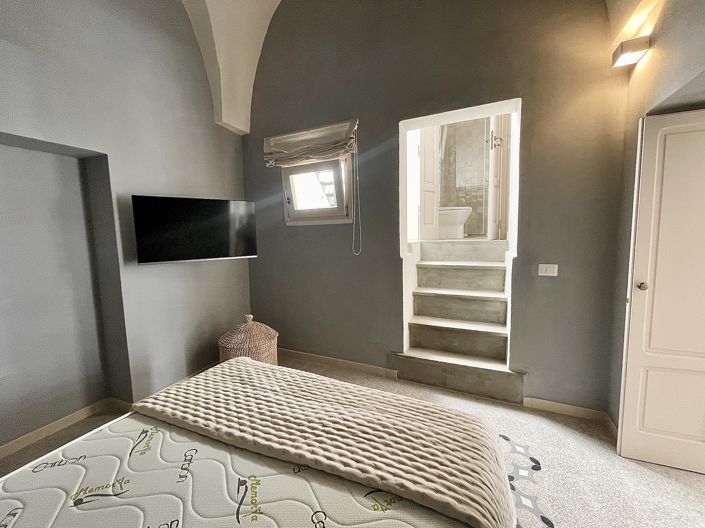 Image No.7-2 Bed Townhouse for sale