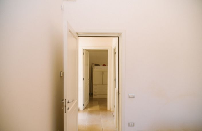 Image No.18-4 Bed Property for sale