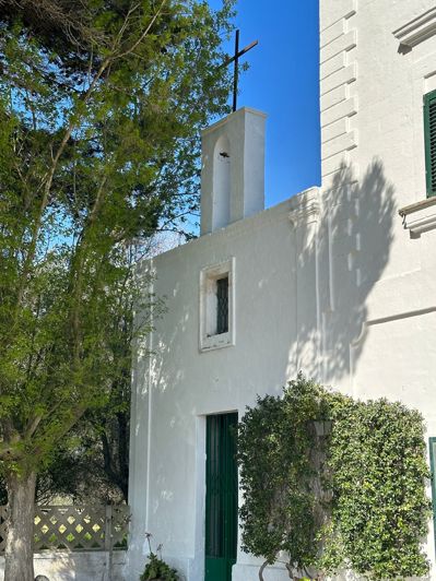 Image No.40-7 Bed Property for sale