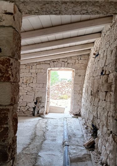 Image No.19-3 Bed Property for sale