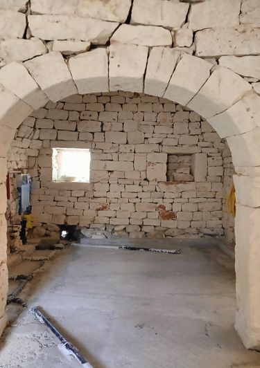 Image No.13-3 Bed Property for sale