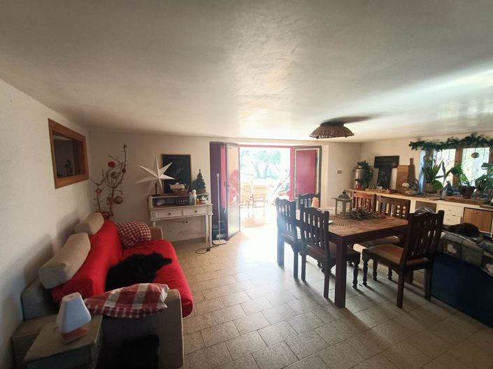 Image No.21-3 Bed Villa for sale