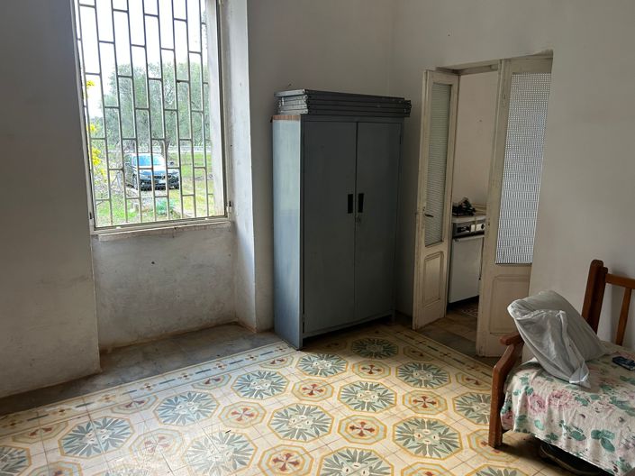 Image No.11-2 Bed Property for sale