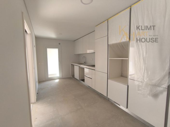 Image No.1-3 Bed Apartment for sale