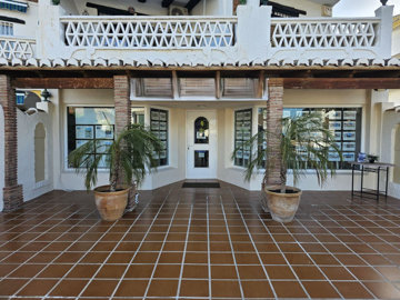 Commercial à vendre à Calahonda