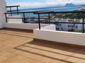 Maison de ville de 4 chambres à vendre à Manilva