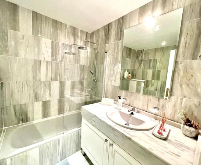 Image No.13-Appartement de 2 chambres à vendre à Cabopino