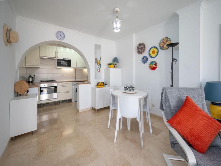 2 Bedrooms apartment for sale in El Faro Close to shops £249071