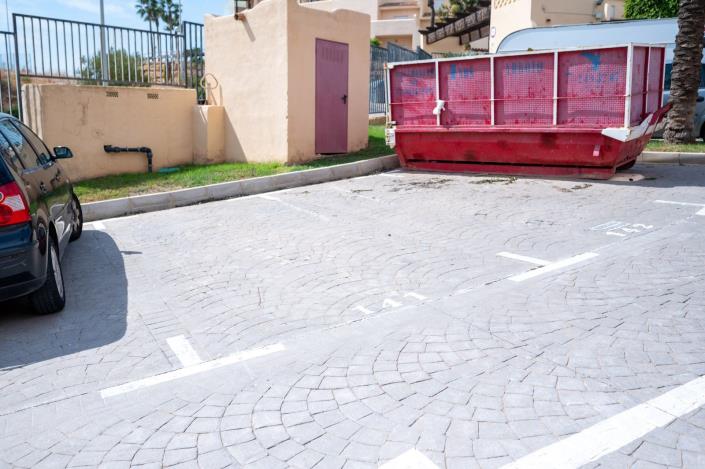 Image No.34-4 Bed Townhouse for sale