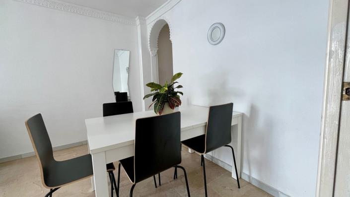 Image No.2-Appartement de 2 chambres à vendre à Fuengirola