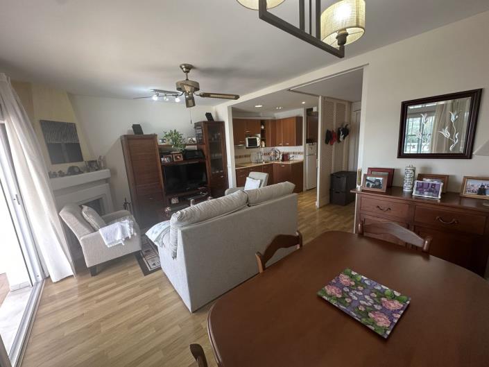 Image No.12-2 Bed Apartment for sale