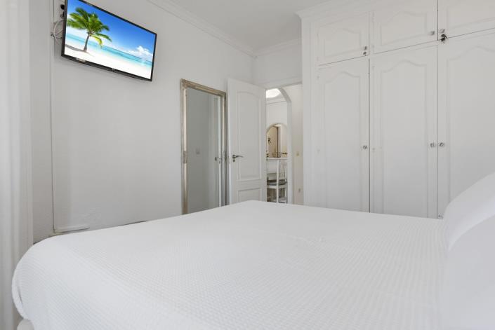 Image No.11-Appartement de 2 chambres à vendre à Calahonda