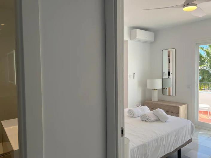 Image No.23-4 Bed Penthouse for sale