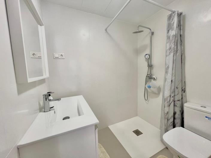 Image No.6-Appartement de 2 chambres à vendre à Los Boliches